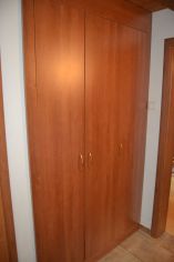1. patro - vstupní chodba s vestavěnou skříní