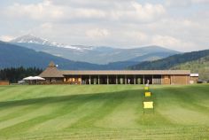Golf club Mladé Buky - 18ti jamkové hřiště (11km)